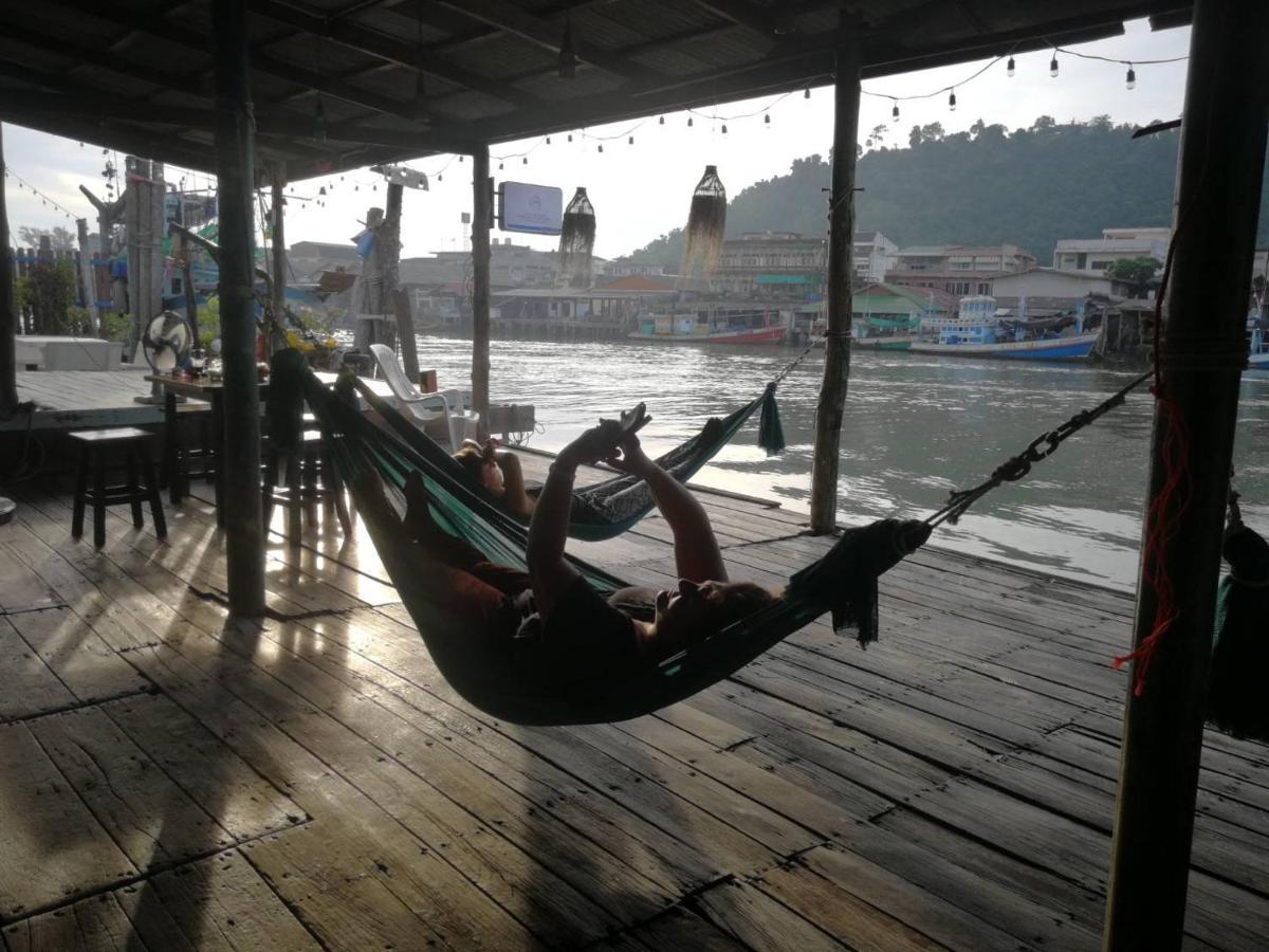 Rub Lom Chom Klong Homestay Chumphon Exteriér fotografie