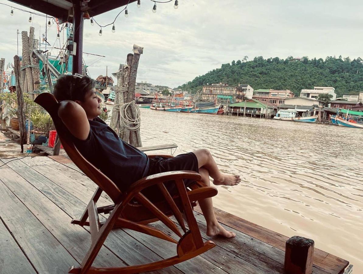 Rub Lom Chom Klong Homestay Chumphon Exteriér fotografie