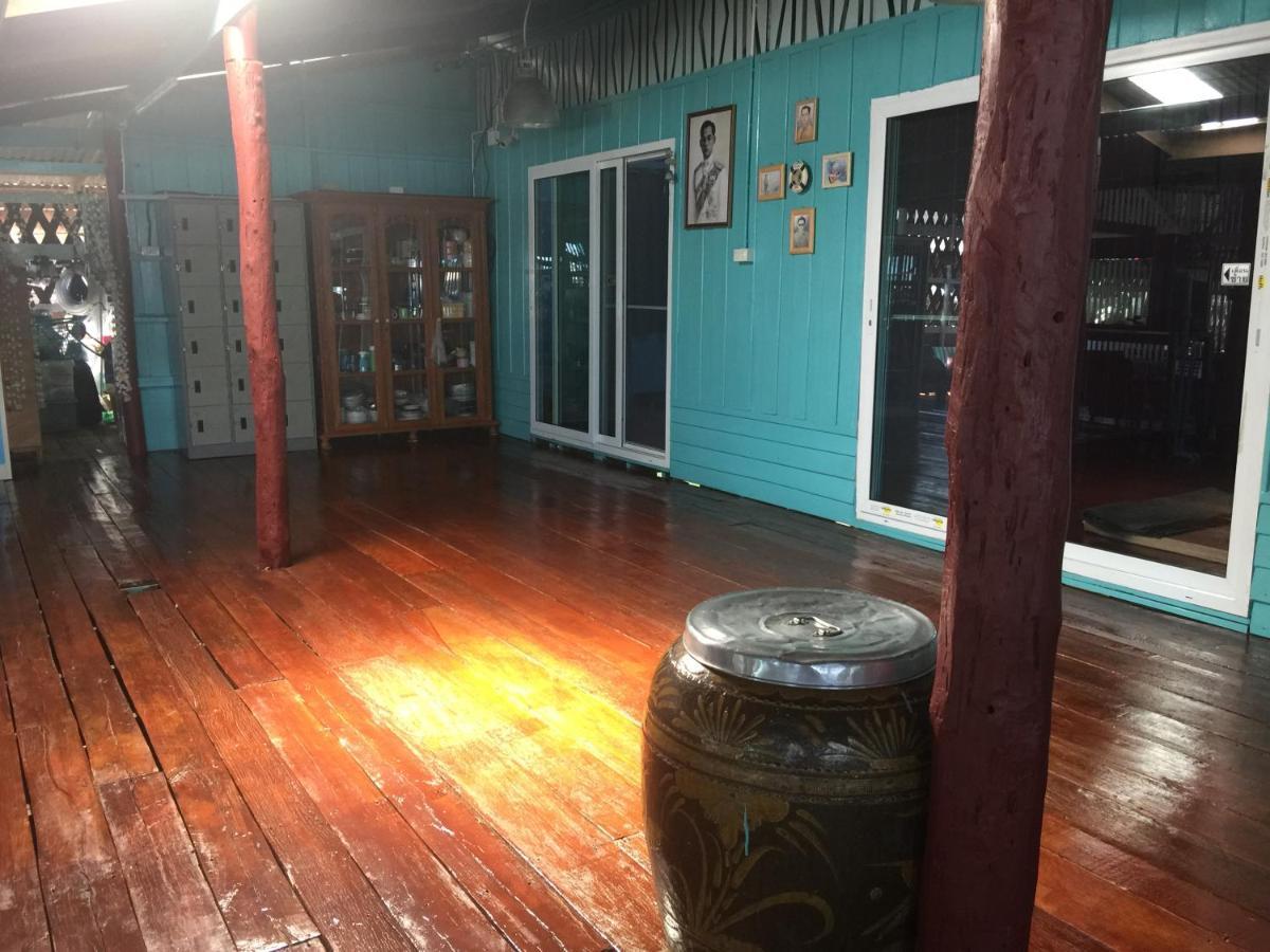 Rub Lom Chom Klong Homestay Chumphon Exteriér fotografie
